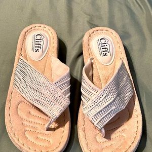 Cliffs white and rhinestone sandal